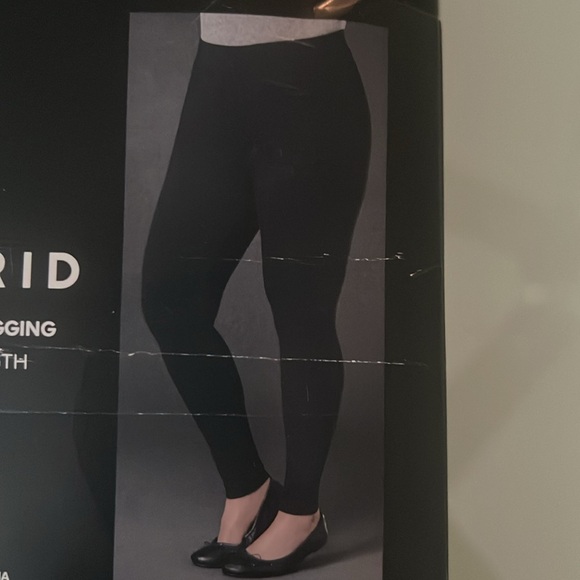 NWT Size 5 Women’s Plus size 28 Torrid Premium Full length Legging - Picture 5 of 5